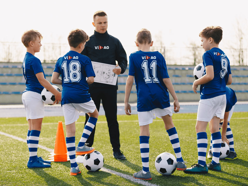 Entrenadores de fútbol: funciones y revisión en ViTAG